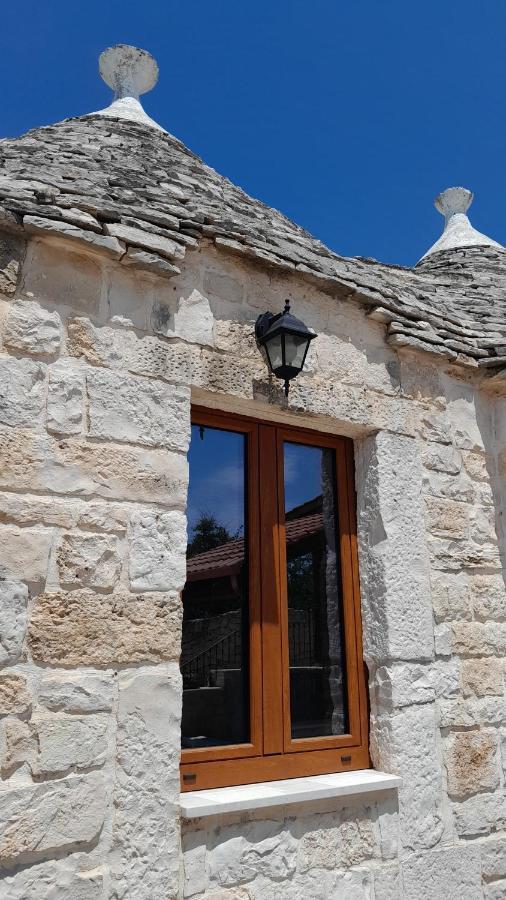 La Rosa Dei Trulli B&B Альберобелло Экстерьер фото