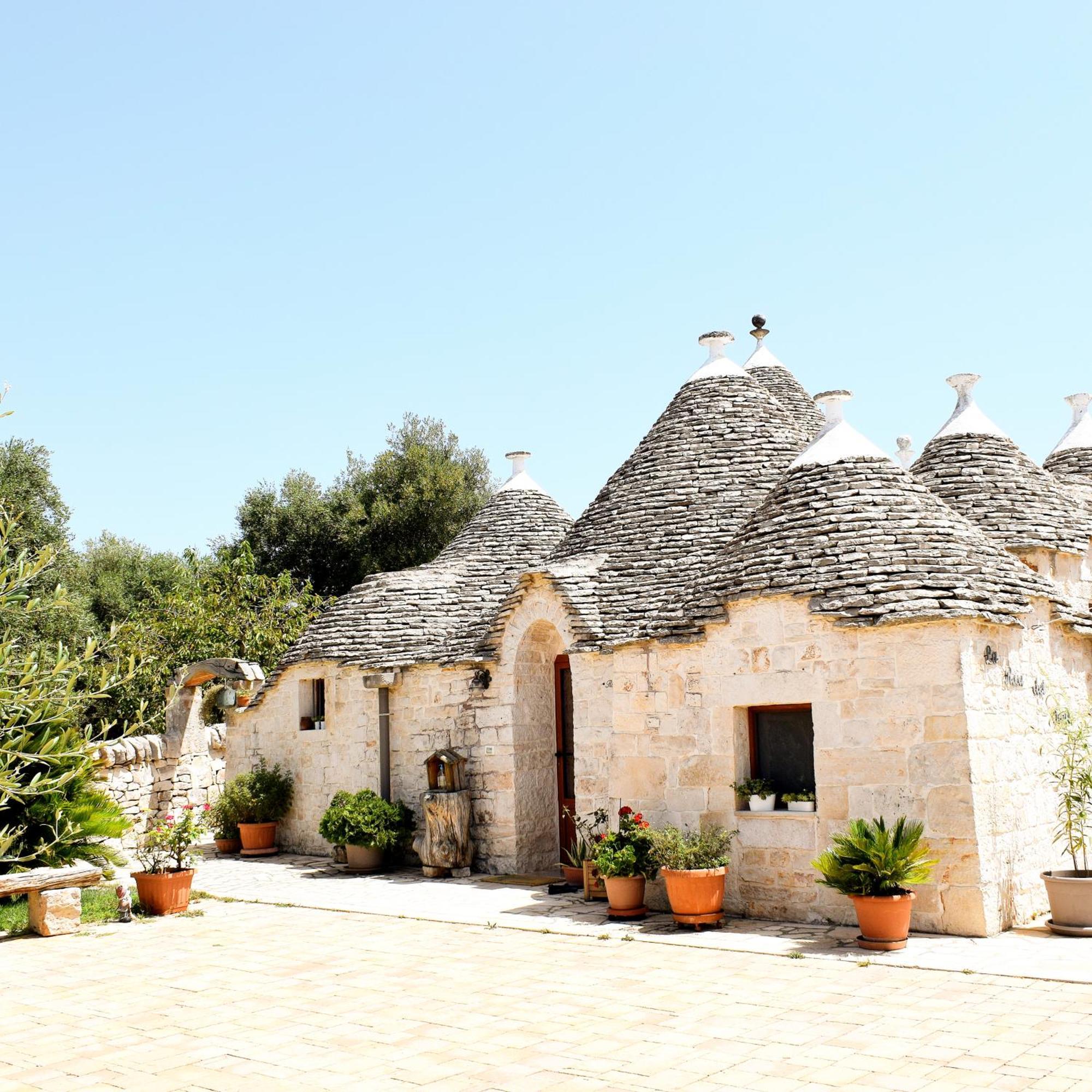 La Rosa Dei Trulli B&B Альберобелло Экстерьер фото