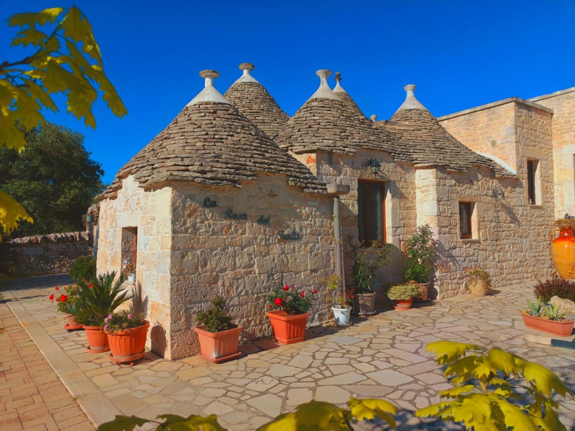 La Rosa Dei Trulli B&B Альберобелло Экстерьер фото